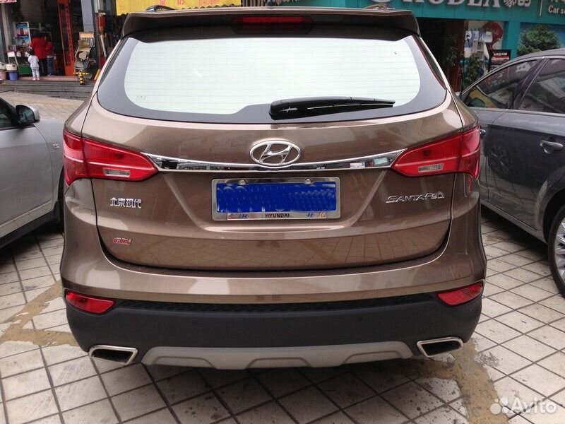 Молдинг на багажник (верхний) Hyundai Santa Fe