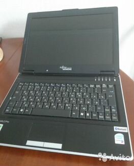 Ноутбук Fujitsu-Siemens amilo PRO V3205 без HDD
