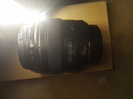 Canon ef 85mm 1:8