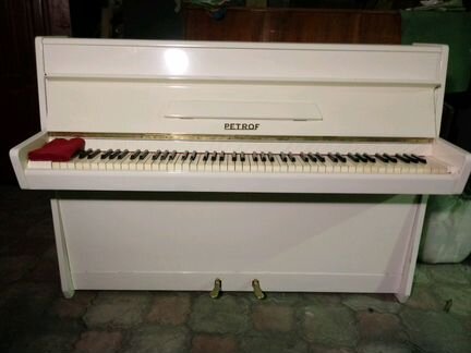 Петроф пианино, фортепиано