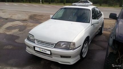 Opel Omega 3.0 AT, 1989, седан