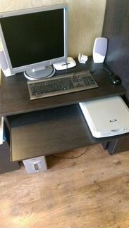 Продам 2 компьютерных стола
