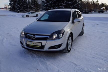 Opel Astra 1.8 AT, 2013, 81 000 км