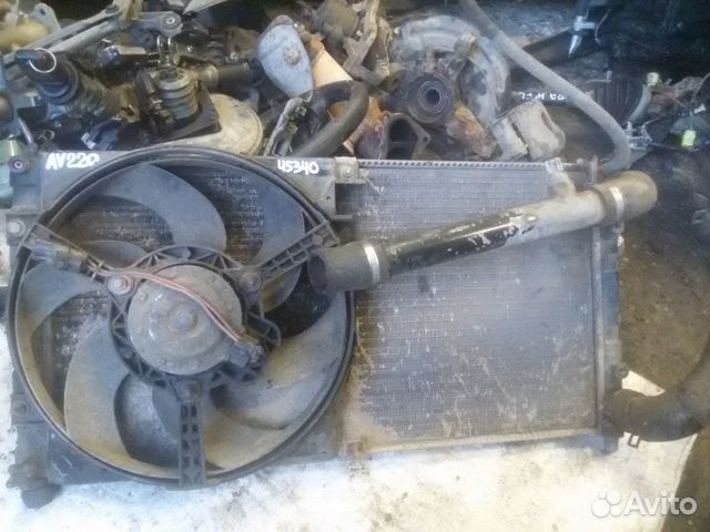 Радиатор Диффузор Toyota Avensis 220 1998-2003