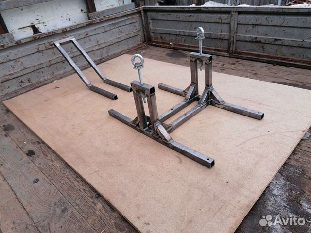 Крепление для перевозки эндуро-кроссового мотоцикл