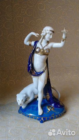 Танцовщица с львицей статуэтка фарфор Германия