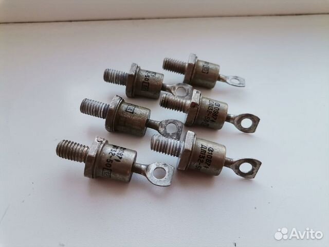 диод дл 132. лавинный диод. диоды дл112. диоды дл112. лавинно пролетные свч диоды.