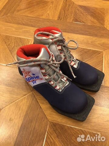 Лыжные ботинки