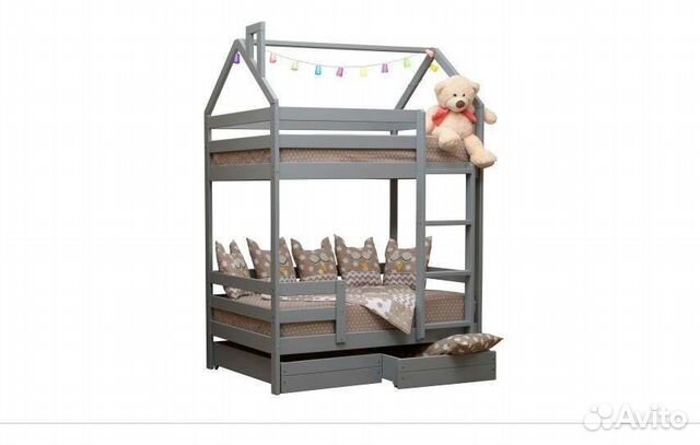 Двухъярусная кровать домик