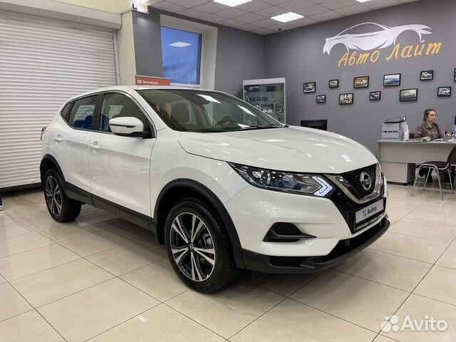 Nissan Qashqai 2.0 CVT, 2022, 27 км