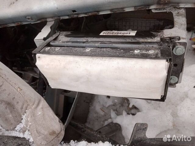 Подушка в торпедо Volkswagen Passat B5