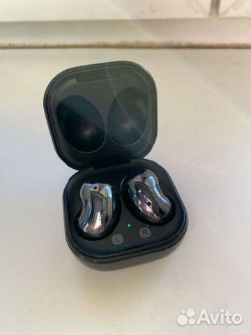 Беспроводные наушники samsung galaxy buds live