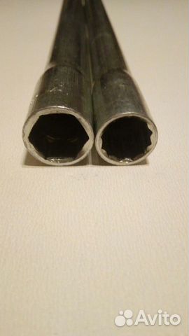 Ключ свечной трубчатый с магнитом