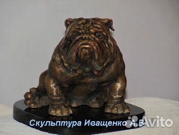 Статуэтка Статуэтка