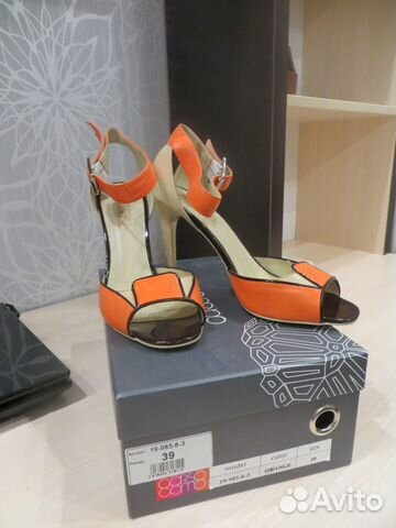 Женские босоножки Corso Como