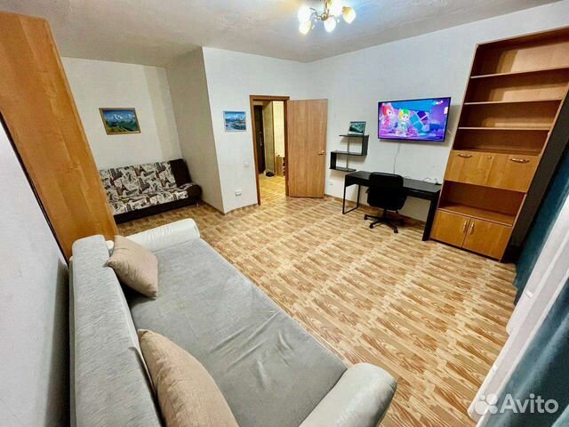 

1-к. квартира, 43 м², 6/10 эт.