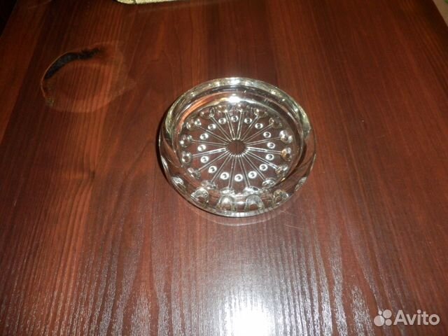 Пепельница пресованный хрусталь сссрне пользованна