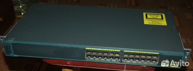 Cisco Catalyst WS-C2960-24TT-L Cisco Catalyst WS-C2960-24TT-L