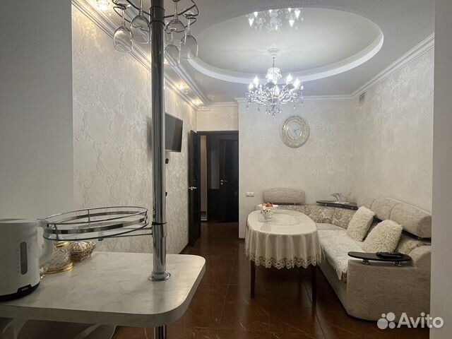 

1-к. квартира, 60 м², 1/5 эт.