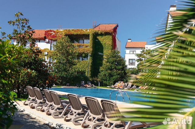 

Квартира-студия, 54 м², 2/4 эт.