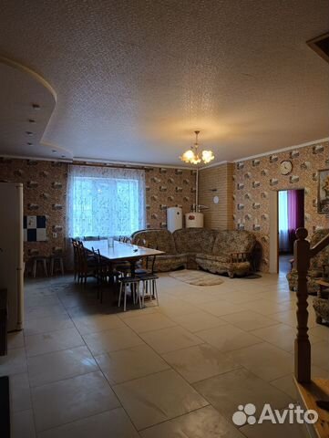 

6-к. дом, 250 м²
