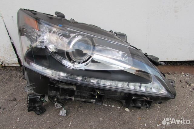 Фара правая лексус GS350 GS250 (12-16г.) Фара правая лексус GS350 GS250 (12-16г.)