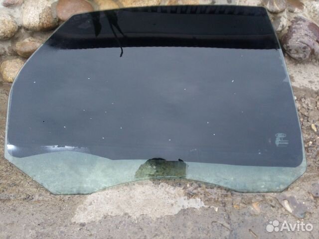 Стекла дверей правые левые перед зад Ford Focus 2