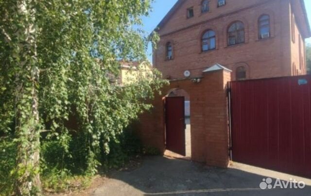 

Коттедж 450 м² на участке 10 сот.