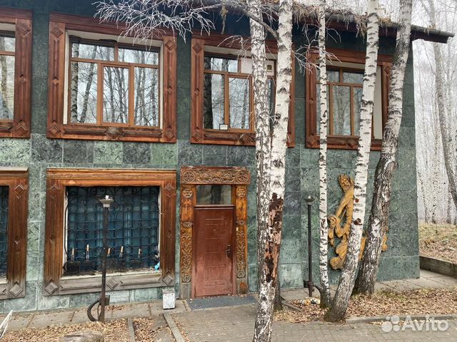 

3-к. коттедж, 500 м²