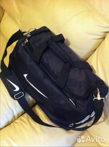 Дорожно-спортивная сумка nike чёрная новая Дорожно-спортивная сумка nike чёрная новая