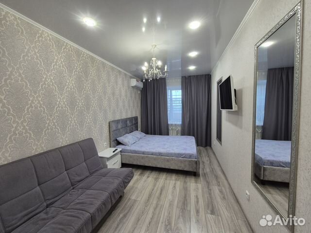 

1-к. квартира, 42 м², 2/19 эт.