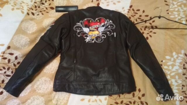 Мотокуртка кожаная женская размер S Мотокуртка кожаная женская размер S