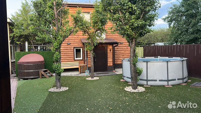 

3-к. коттедж, 215 м²