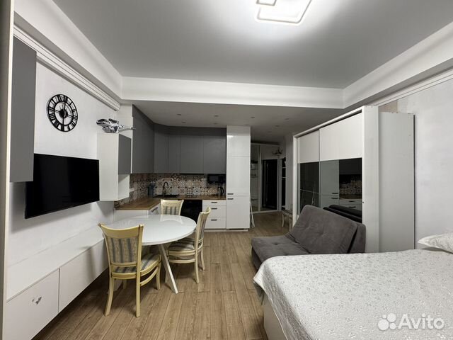 

Квартира-студия, 42 м², 2 кровати