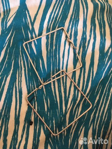 Бижутерия, украшения (серьги, колье)