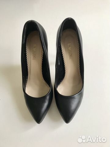 Туфли на высоком каблуке Туфли на высоком каблуке