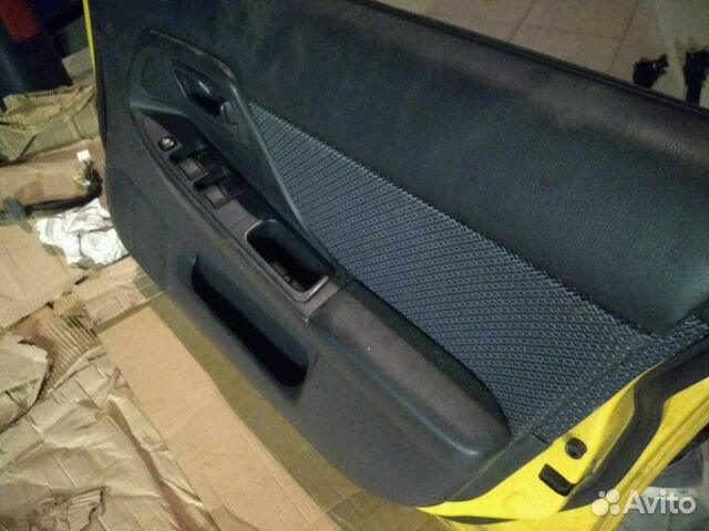 Дверь в сборе Subaru impreza GG GD Дверь в сборе Subaru impreza GG GD