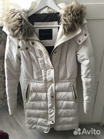 Белый пуховик Zara