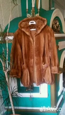 Mink Parka. Itali Р.52-54. Редкий цвет Ярко- рыжая Mink Parka. Itali Р.52-54. Редкий цвет Ярко- рыжая