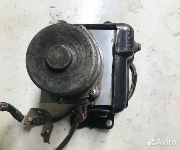 Блок abs Honda Civic Ferio EG8 Блок abs Honda Civic Ferio EG8