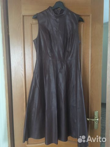 Платье из эко-кожи миди длины ASOS Платье из эко-кожи миди длины ASOS