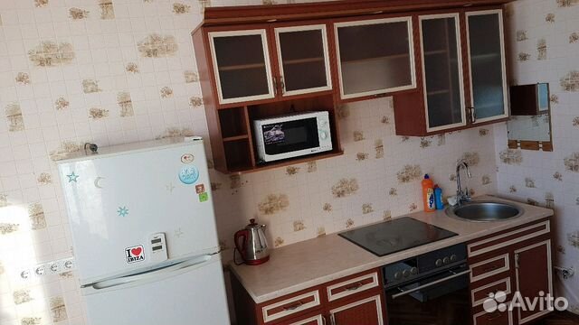 1-к квартира, 42 м², 2/9 эт. 1-к квартира, 42 м², 2/9 эт.