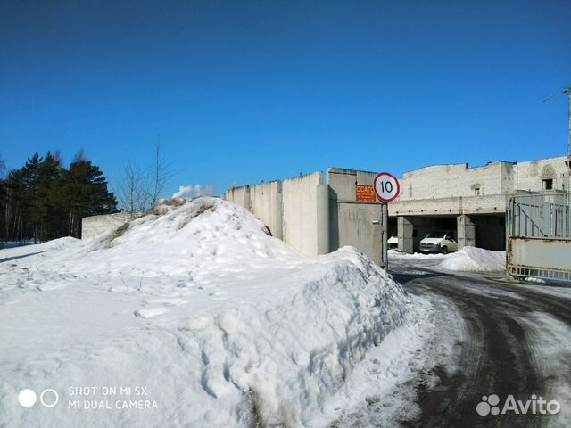 Гараж, > 30 м²