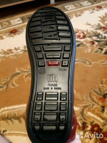 Сапоги резиновые с флисовым вкладышем Новые 39р