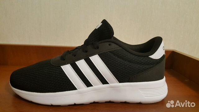 Кроссовки Adidas