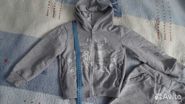 Спортивный костюм Спортивный костюм