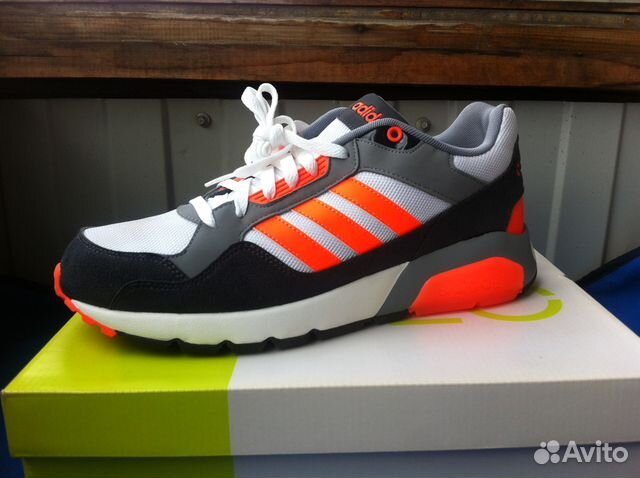 Кроссовки adidas,оригинал us 11,44 рос Кроссовки adidas,оригинал us 11,44 рос
