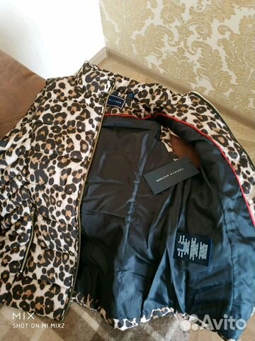 Жилет безрукавкаTommy Hilfiger женский новый Жилет безрукавкаTommy Hilfiger женский новый