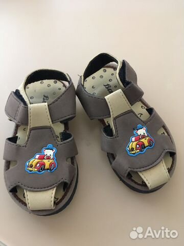 Новые пляжные сандалики Bata р.25 Новые пляжные сандалики Bata р.25