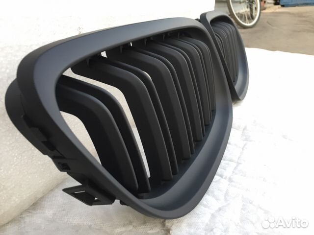 Бмв 3 Е90 E90 решетка радиатора черная Бмв 3 Е90 E90 решетка радиатора черная